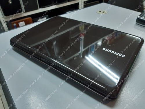 Samsung R540 (Core i3 370M 2400 Mhz (x2)/15.6"/1366x768/4096Mb/320Gb/DVD-RW/Wi-Fi/Bluetooth/Win 7)