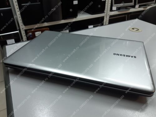 Samsung NP350E5C-S0ERU 15.6" (Core i5 3210M 2.5Ghz(X4)/4Gb/500Gb/HD 7670M 2Gb/DVD-RW/Wi-Fi/Bluetooth/Win 10)