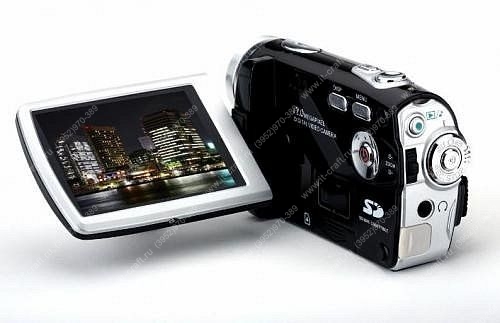 Видеокамера цифровая Sony V8 (+чехол)