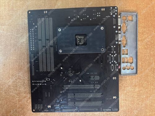 Socket AM3+ ASRock N68C-GS4 FX (Rev:G/A 1.03)