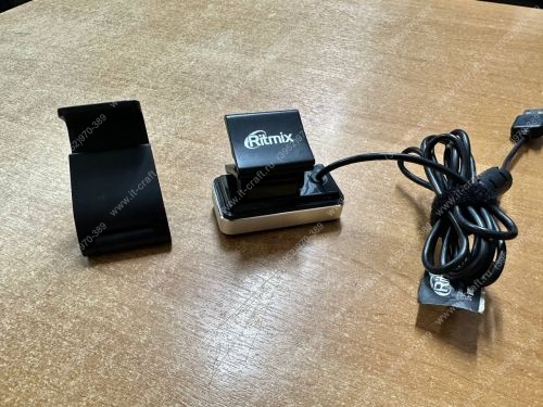 Веб-камера Ritmix RVC-051M Mic 720P