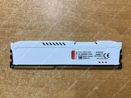 DDR3 4Gb Kingston HyperX FURY White CL10 [HX318C10FW/4]